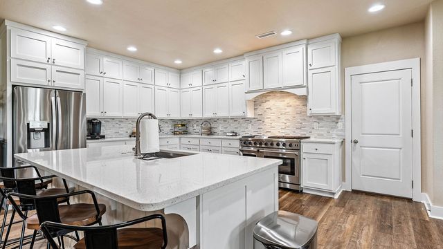 11995 Viney Grove, Prairie Grove, AR 72753