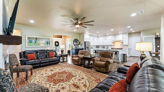 11995 Viney Grove, Prairie Grove, AR 72753