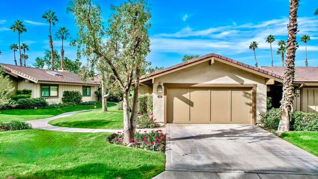 39 Blue River Drive, Palm Desert, CA 92211