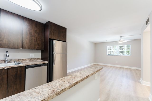 650 SW 2nd Avenue 252, Boca Raton, FL 33432