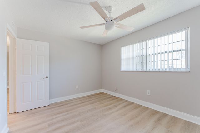 650 SW 2nd Avenue 252, Boca Raton, FL 33432