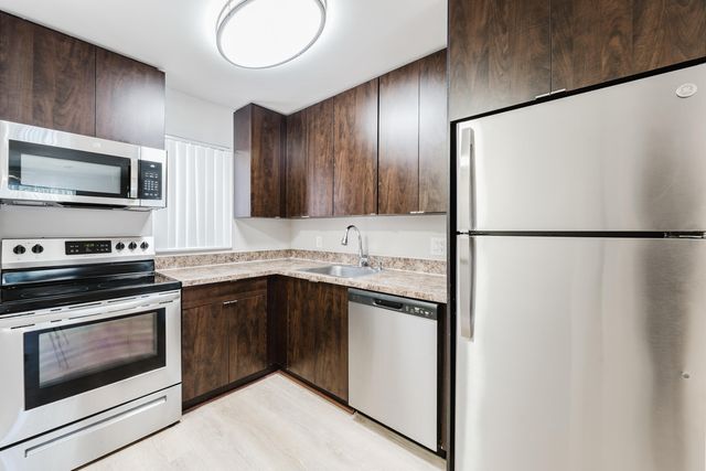 650 SW 2nd Avenue 252, Boca Raton, FL 33432