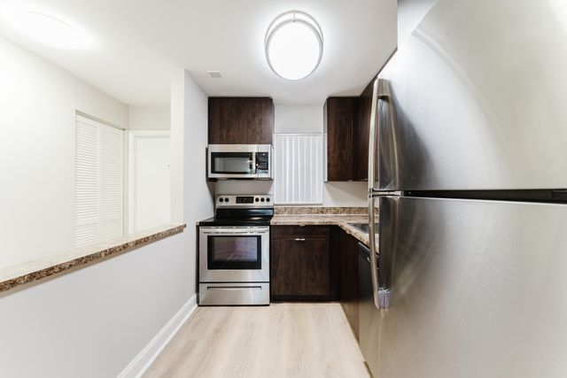 650 SW 2nd Avenue 252, Boca Raton, FL 33432