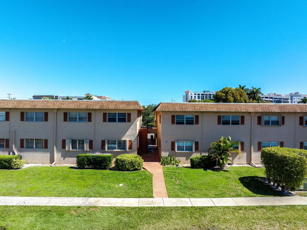 650 SW 2nd Avenue 252, Boca Raton, FL 33432