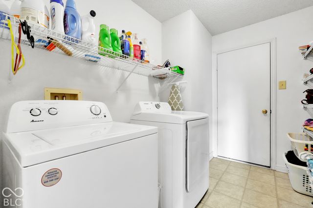 8452 Abbey Dell Drive, Camby, IN 46113