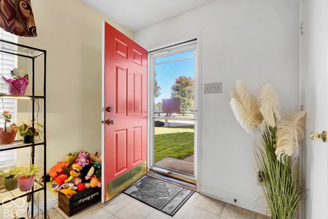 8452 Abbey Dell Drive, Camby, IN 46113