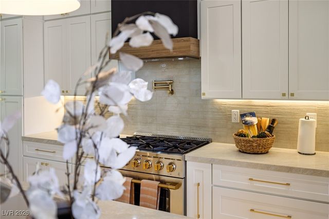 2725 Youngdale Drive, Las Vegas, NV 89134