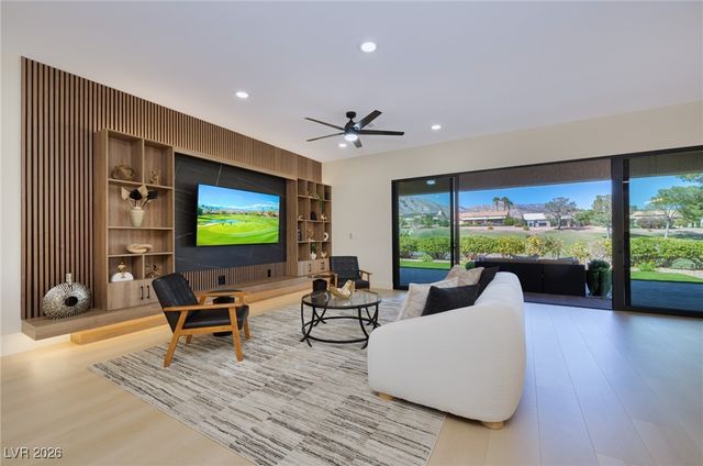 2725 Youngdale Drive, Las Vegas, NV 89134