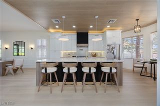 2725 Youngdale Drive, Las Vegas, NV 89134