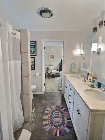 703 W Fourth Street, Marfa, TX 79843