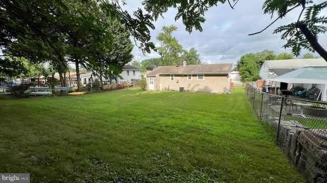 227 SOMERSET RD, Deptford, NJ 08096