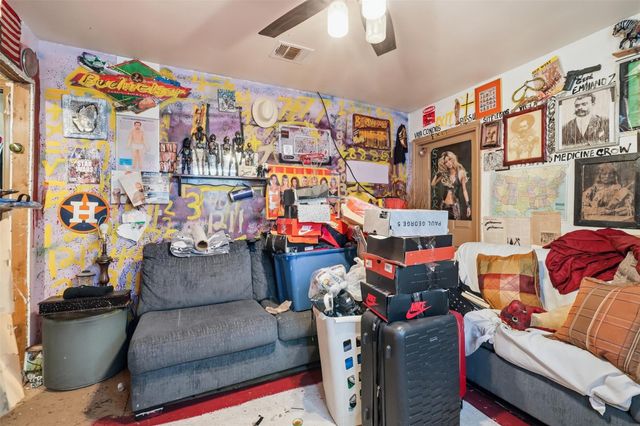 2310 Vance Street, Houston, TX 77093