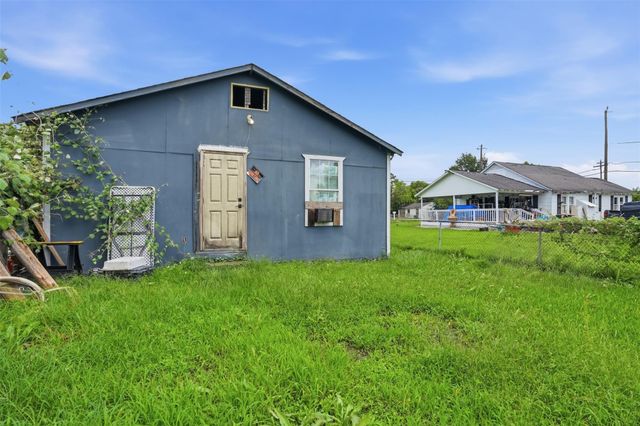 2310 Vance Street, Houston, TX 77093