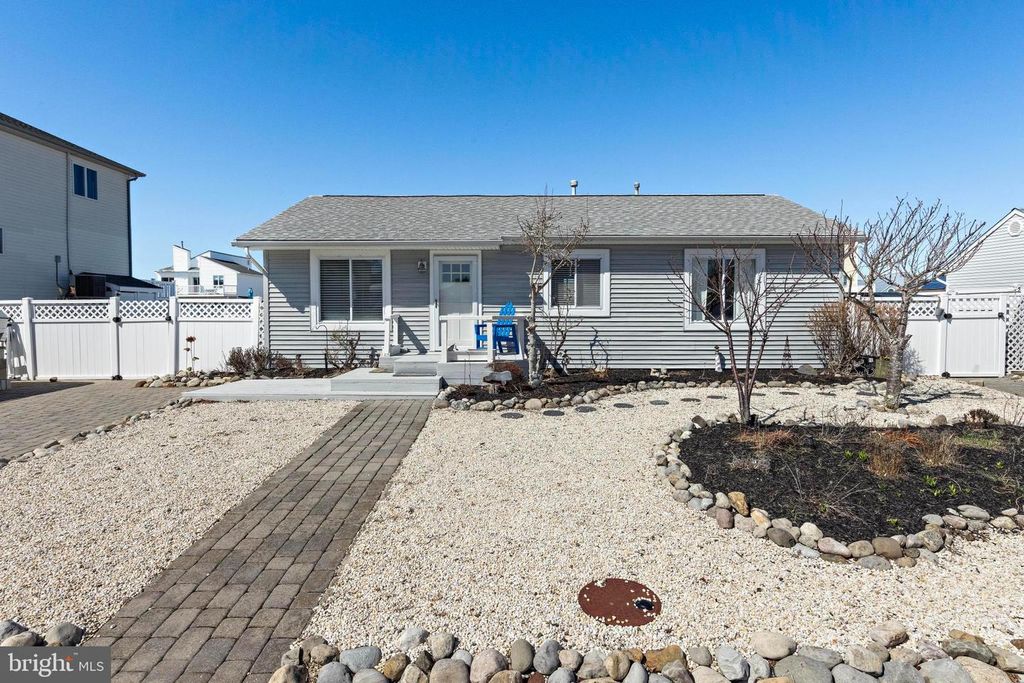 125 PETER ROAD, Manahawkin, NJ 08050