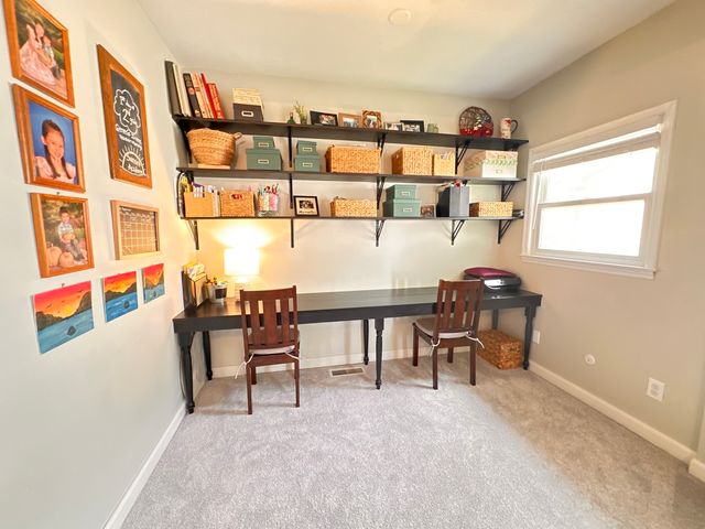 2006 Park Ridge Drive, Urbana, IL 61802