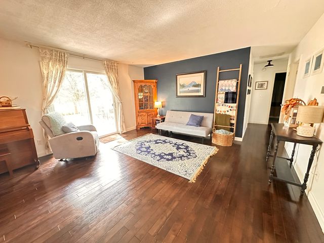 2006 Park Ridge Drive, Urbana, IL 61802