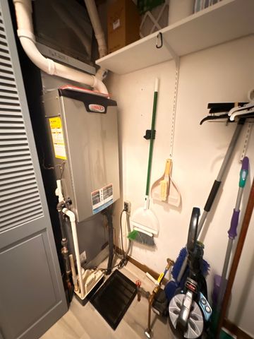 2006 Park Ridge Drive, Urbana, IL 61802