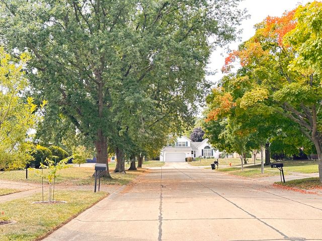 2006 Park Ridge Drive, Urbana, IL 61802