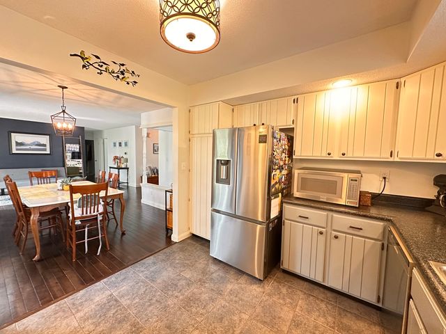 2006 Park Ridge Drive, Urbana, IL 61802