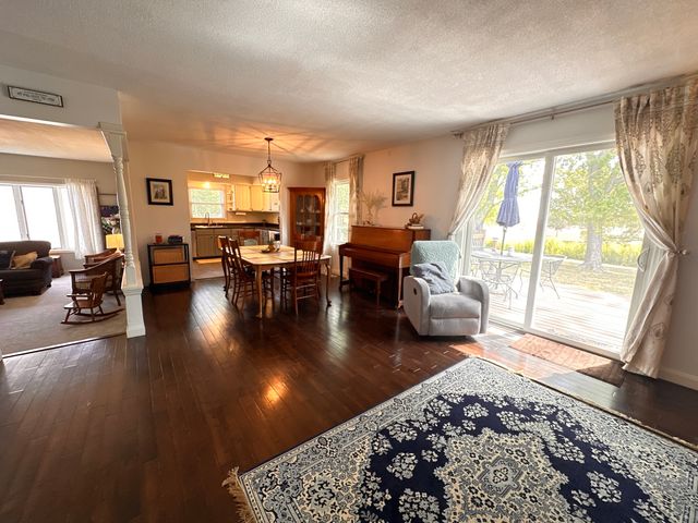 2006 Park Ridge Drive, Urbana, IL 61802