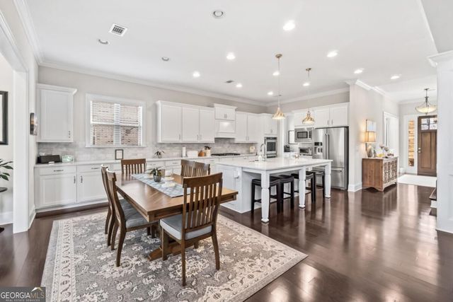3825 Lakehurst Way, Cumming, GA 30040