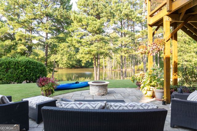3825 Lakehurst Way, Cumming, GA 30040