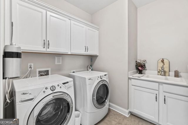 3825 Lakehurst Way, Cumming, GA 30040