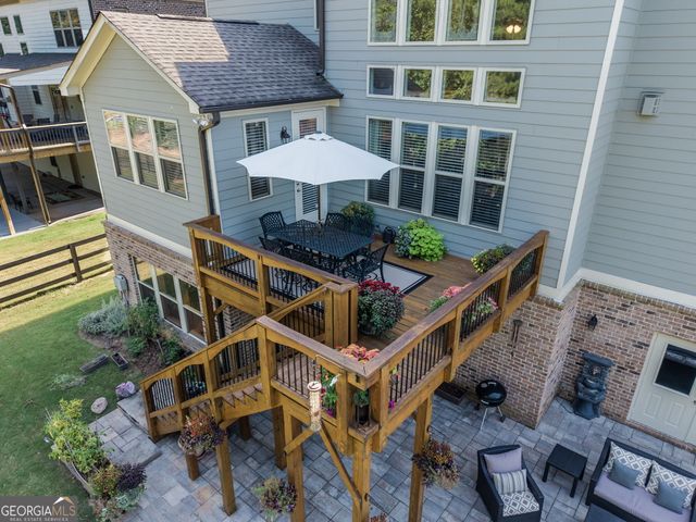 3825 Lakehurst Way, Cumming, GA 30040
