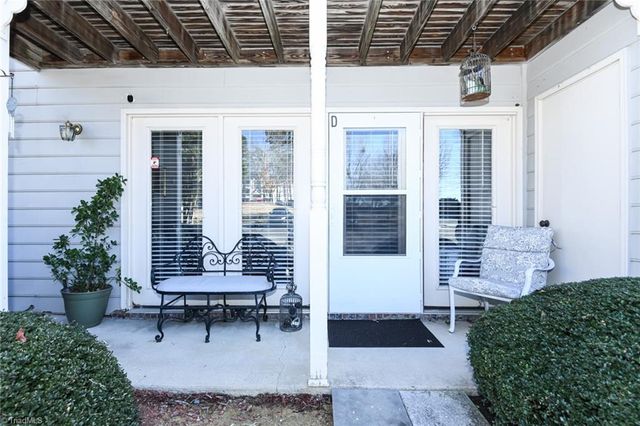 700 Glendale Drive D, Greensboro, NC 27406