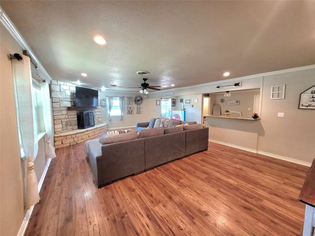 2413 Monticello Street, Brownwood, TX 76801