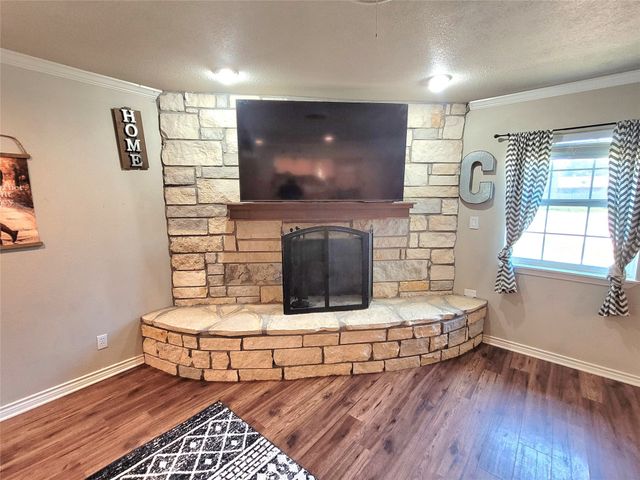 2413 Monticello Street, Brownwood, TX 76801