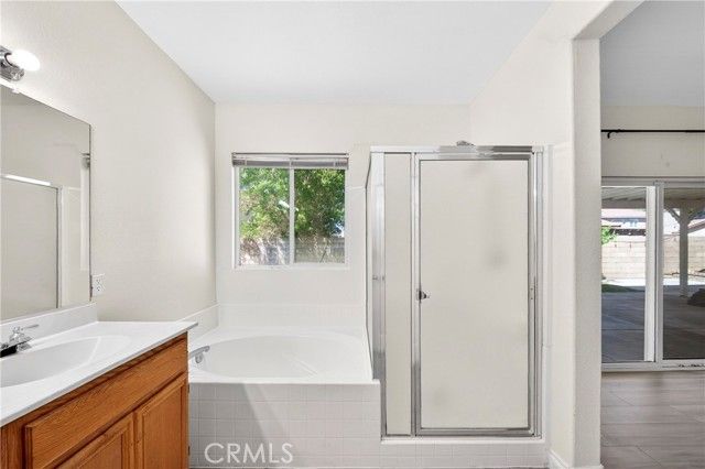 2037 W Avenue H6, Lancaster, CA 93536