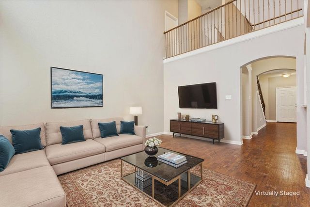 10713 Burnham Dr, Waco, TX 76708