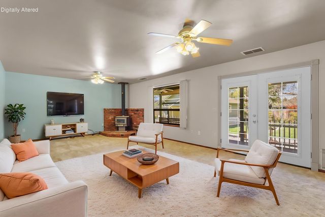 4648 Dandelion Drive, Redding, CA 96002