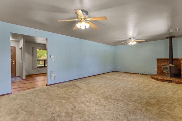 4648 Dandelion Drive, Redding, CA 96002