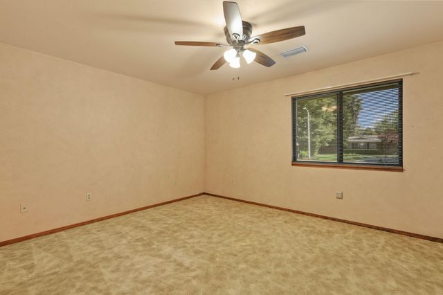 4648 Dandelion Drive, Redding, CA 96002