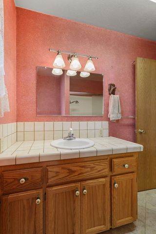 4648 Dandelion Drive, Redding, CA 96002