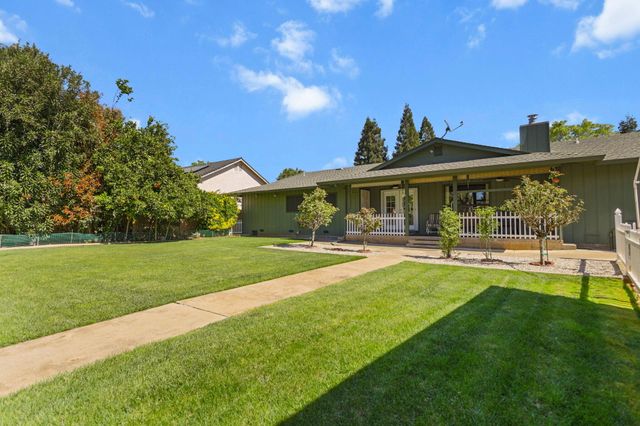 4648 Dandelion Drive, Redding, CA 96002