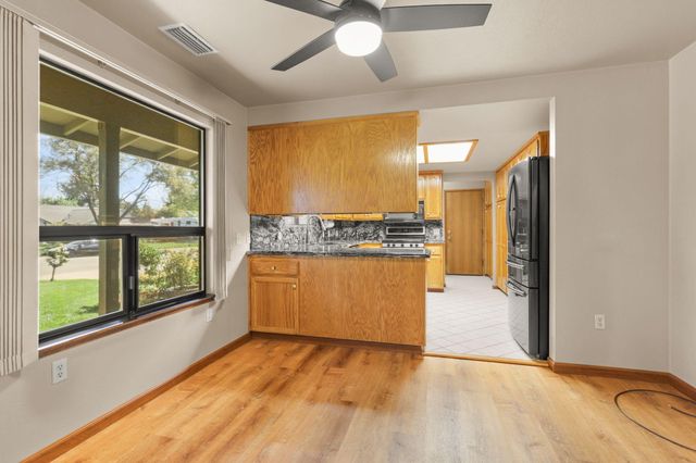 4648 Dandelion Drive, Redding, CA 96002