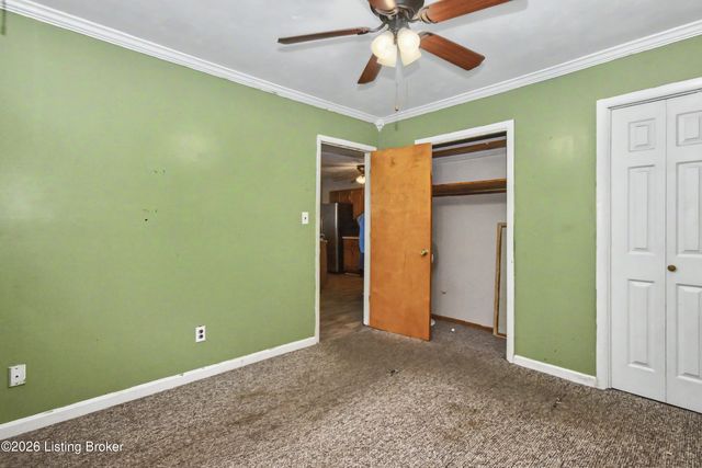 4824 Brenda Dr, Louisville, KY 40219