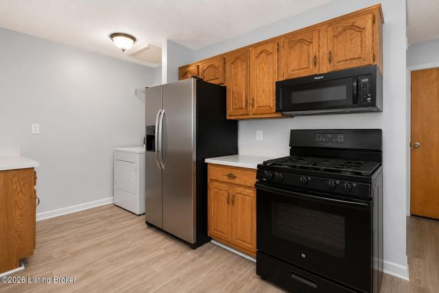 4824 Brenda Dr, Louisville, KY 40219