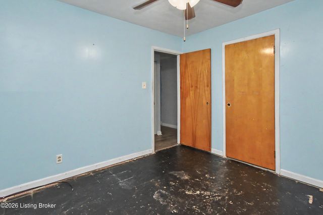 4824 Brenda Dr, Louisville, KY 40219