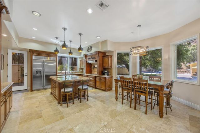21120 Placerita Canyon Road, Newhall, CA 91321