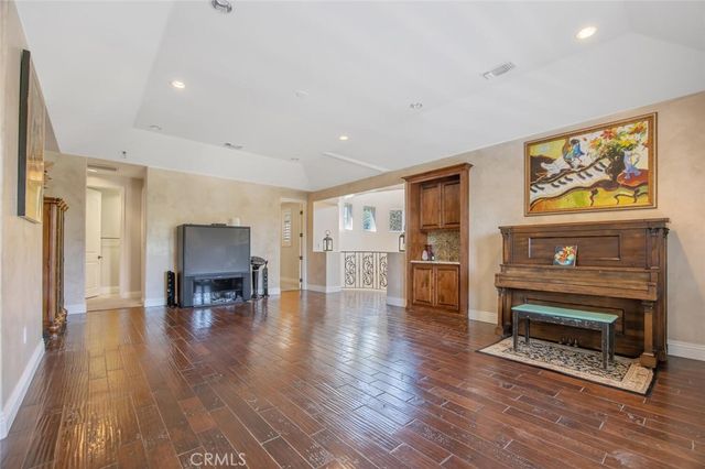 21120 Placerita Canyon Road, Newhall, CA 91321