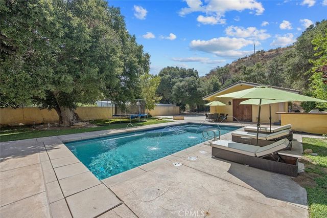 21120 Placerita Canyon Road, Newhall, CA 91321