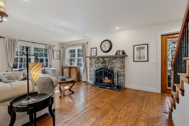 10641 Boulder St, Nevada City, CA 95959