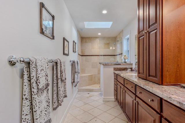 10641 Boulder St, Nevada City, CA 95959