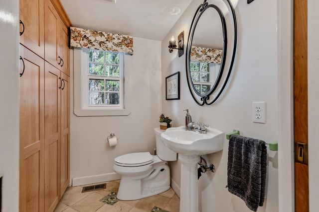 10641 Boulder St, Nevada City, CA 95959