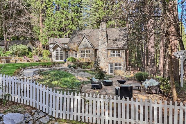 10641 Boulder St, Nevada City, CA 95959