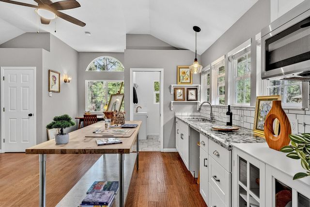 10641 Boulder St, Nevada City, CA 95959